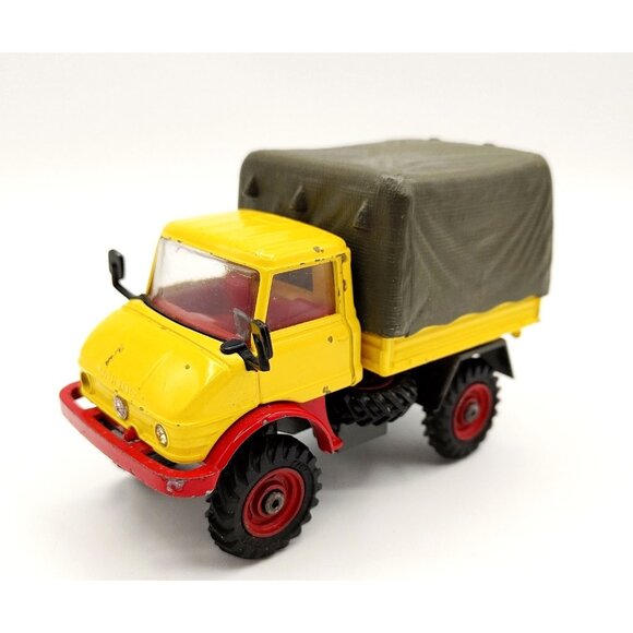 Corgi Toys #406 Mercedes Benz  Unimog w/ Canopy - Picture 1 of 9